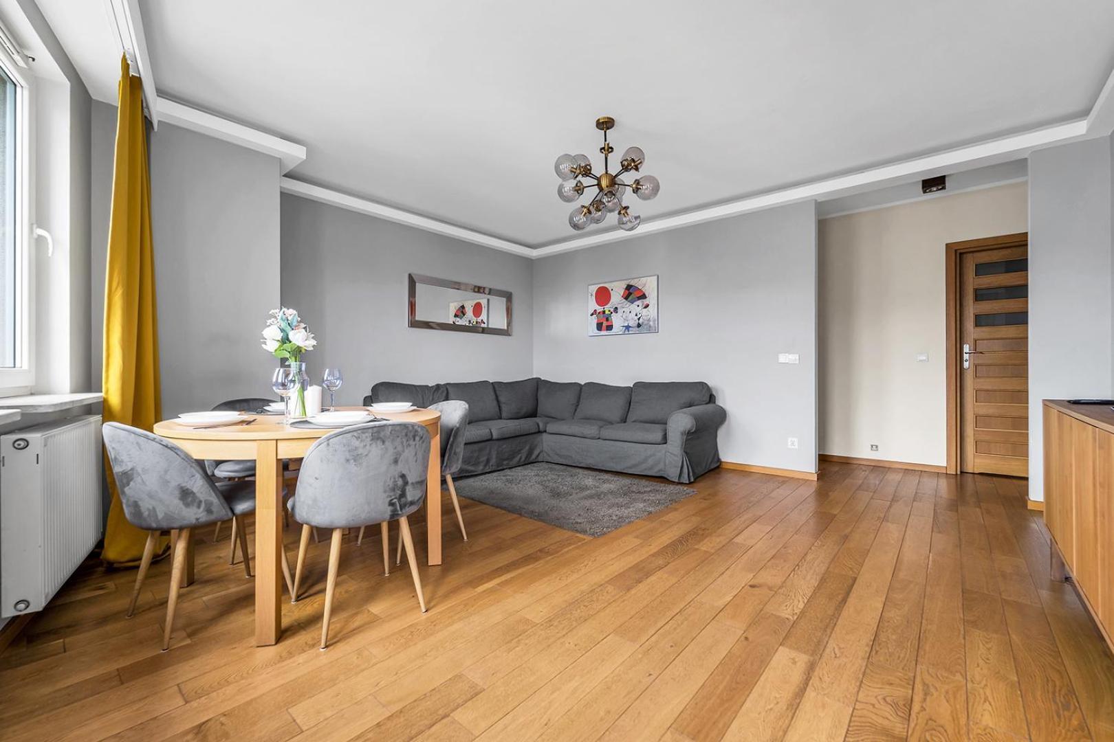 Wola Tower - 60M2, Balcony With City View, Parks Nearby - By Rentujemy Varsóvia Exterior foto