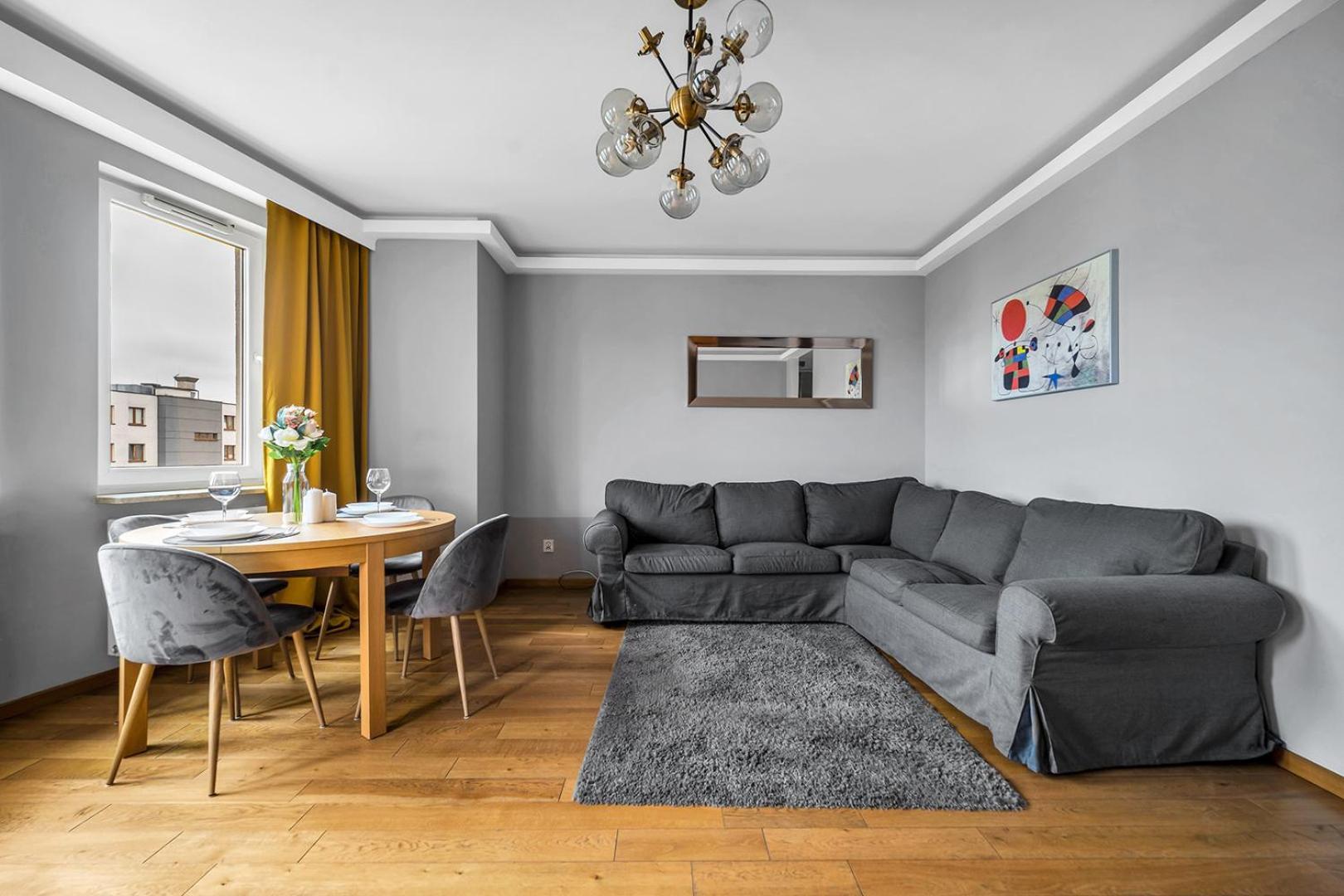 Wola Tower - 60M2, Balcony With City View, Parks Nearby - By Rentujemy Varsóvia Exterior foto